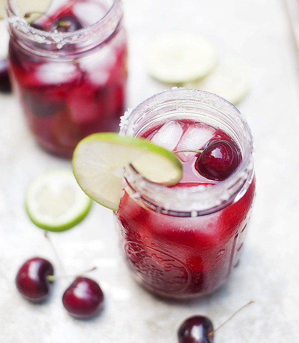 fresh cherry margarita