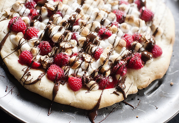 Raspberry S'mores Pizza