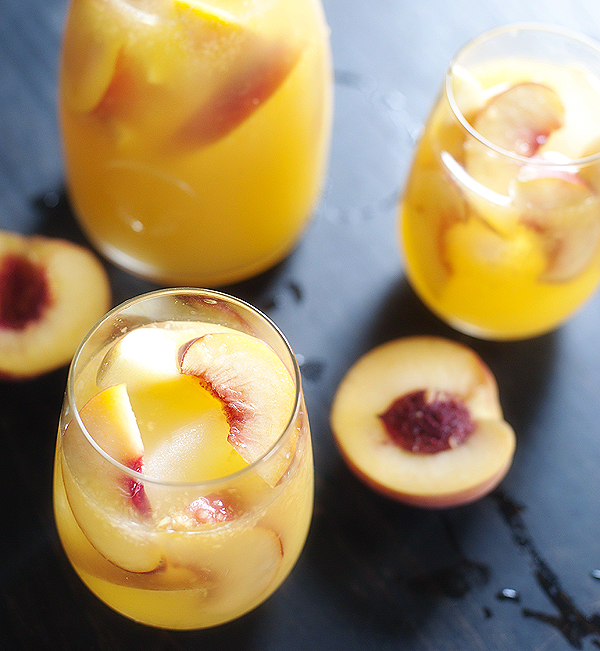 White Peach Sangria - Delightful Mom Food