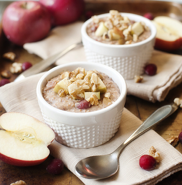 Cranberry Apple Crockpot Steel Cut Oats