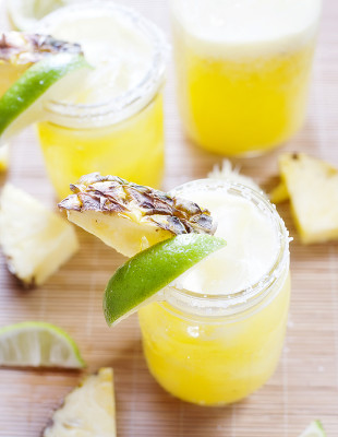 Fresh Pineapple Margaritas | Pretty Plain Janes